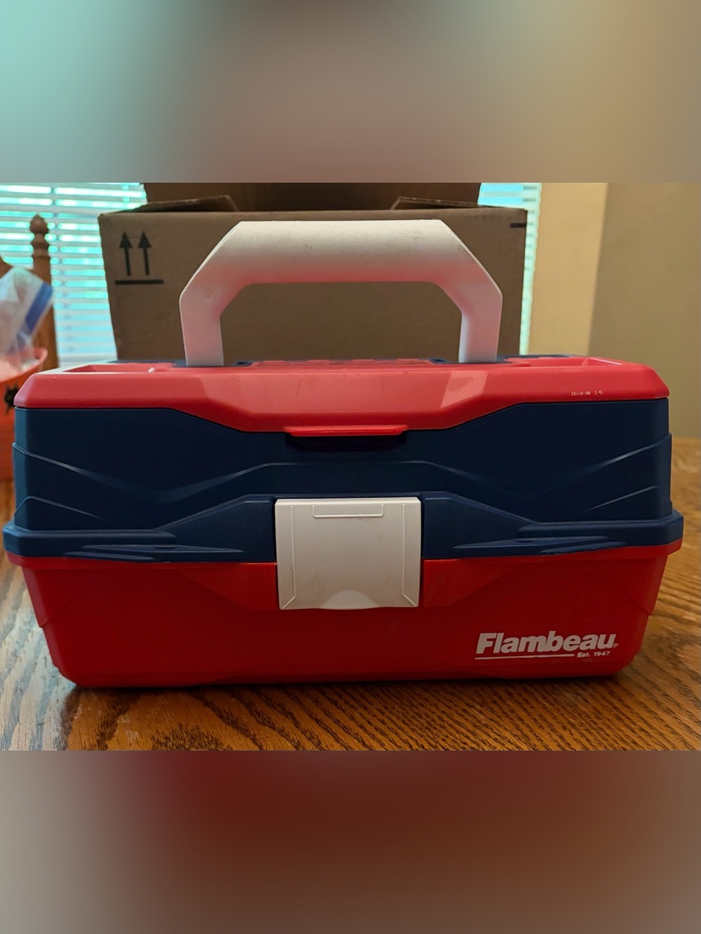 Flambeau Eagle Claw Fishing Tackle Box Red Blue 2-Tier Tray Vintage Style